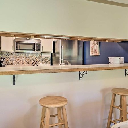 Pet-Friendly Branson Retreat With Pool And Golf Access Apartment Exterior photo