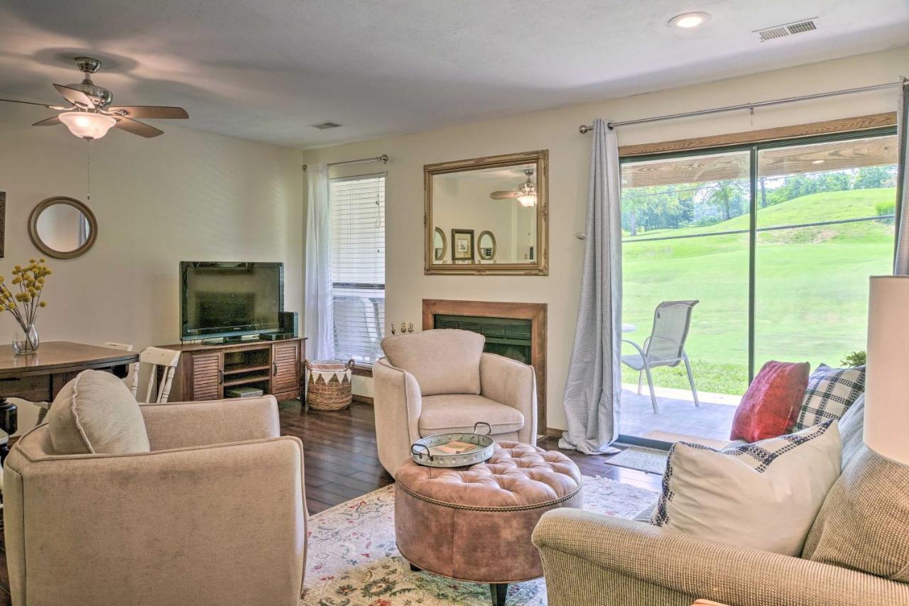 Pet-Friendly Branson Retreat With Pool And Golf Access Apartment Exterior photo