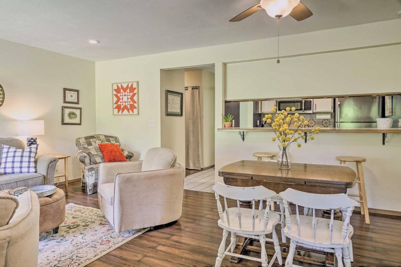 Pet-Friendly Branson Retreat With Pool And Golf Access Apartment Exterior photo