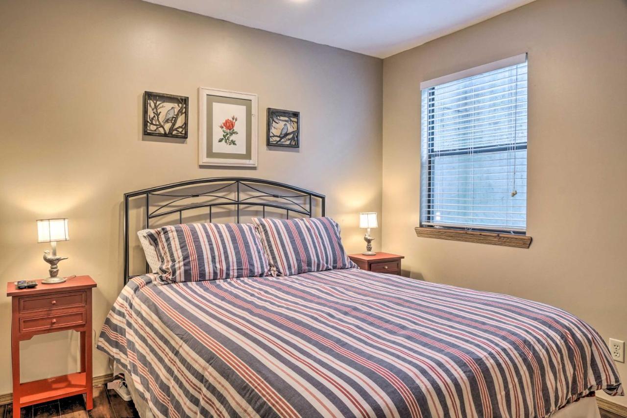 Pet-Friendly Branson Retreat With Pool And Golf Access Apartment Exterior photo